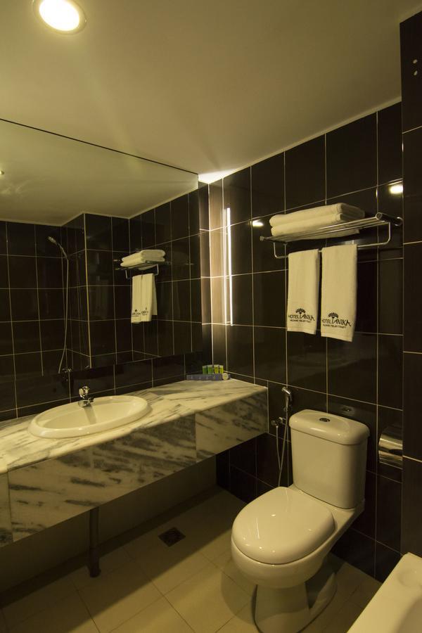 Hotel Anika Клуанг Экстерьер фото