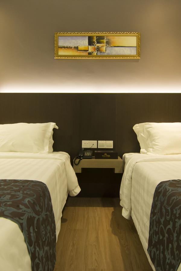 Hotel Anika Клуанг Экстерьер фото